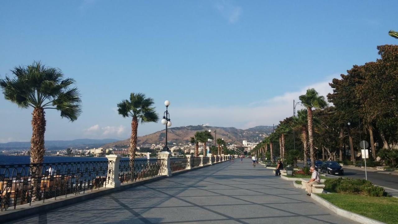 Vista Mare Rooms Reggio di Calabria Exterior foto